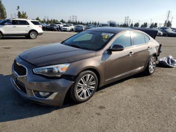  Salvage Kia Cadenza