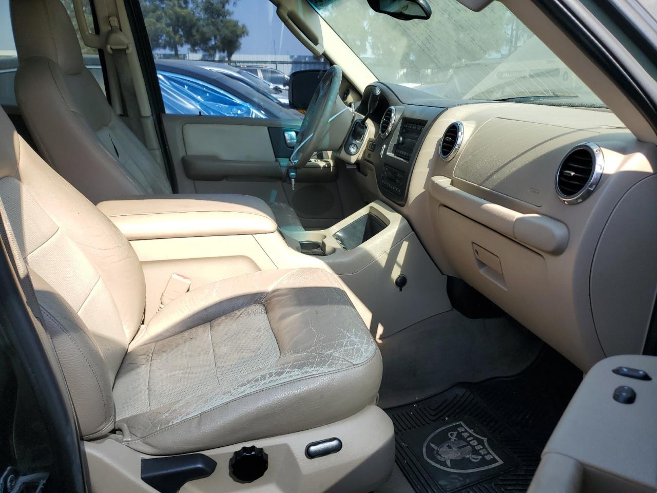 Ford Expedition Eddie Bauer Image 8