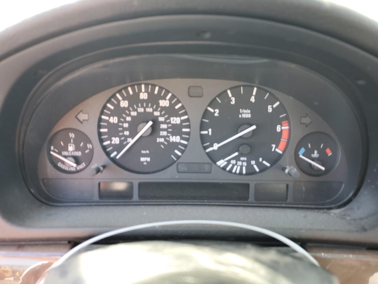 BMW 5 Series I Automatic Image 8