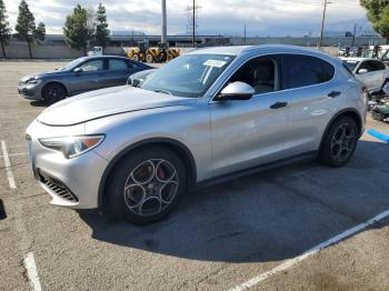  Salvage Alfa Romeo Stelvio