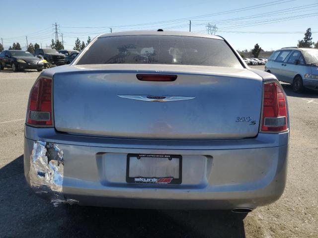 Chrysler 300 S Image 7