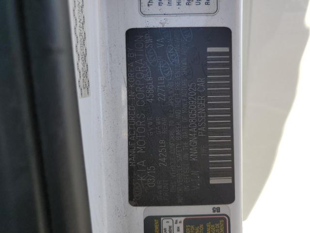 Kia Optima Hybrid Image 3