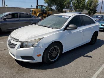  Salvage Chev Cruze