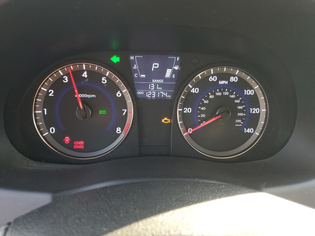 Hyundai ACCENT Gls Image 7