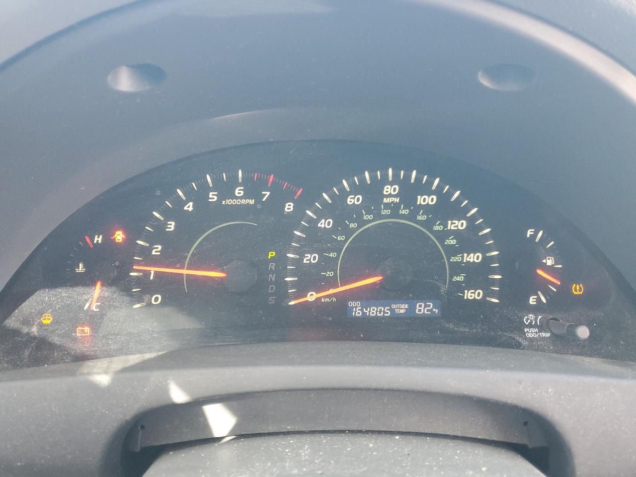 Toyota Camry Se Image 12