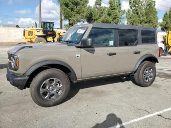  Salvage Ford Bronco