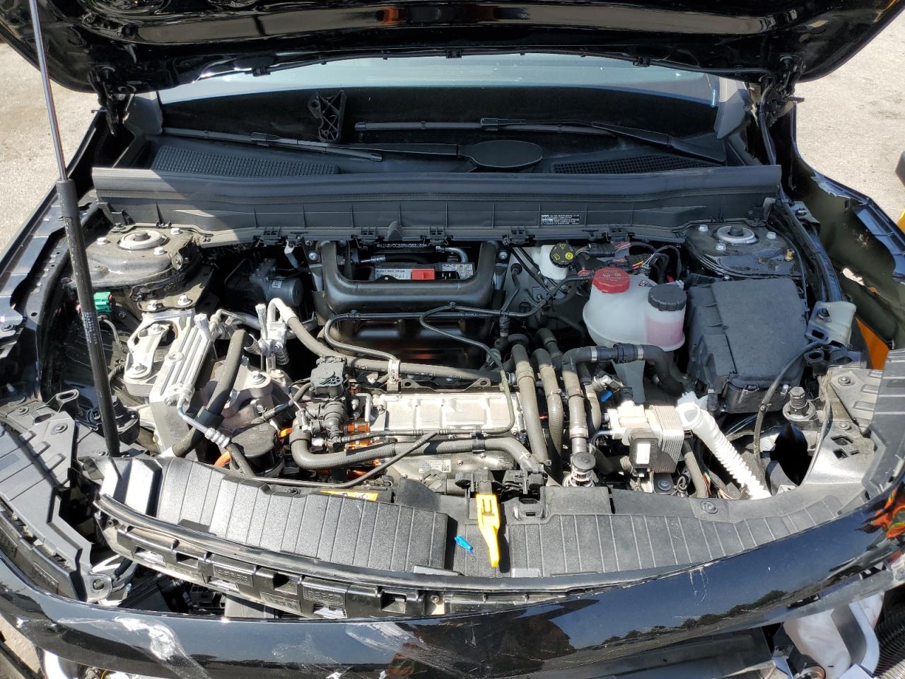 Mercedes-Benz EQB 250+ Image 10