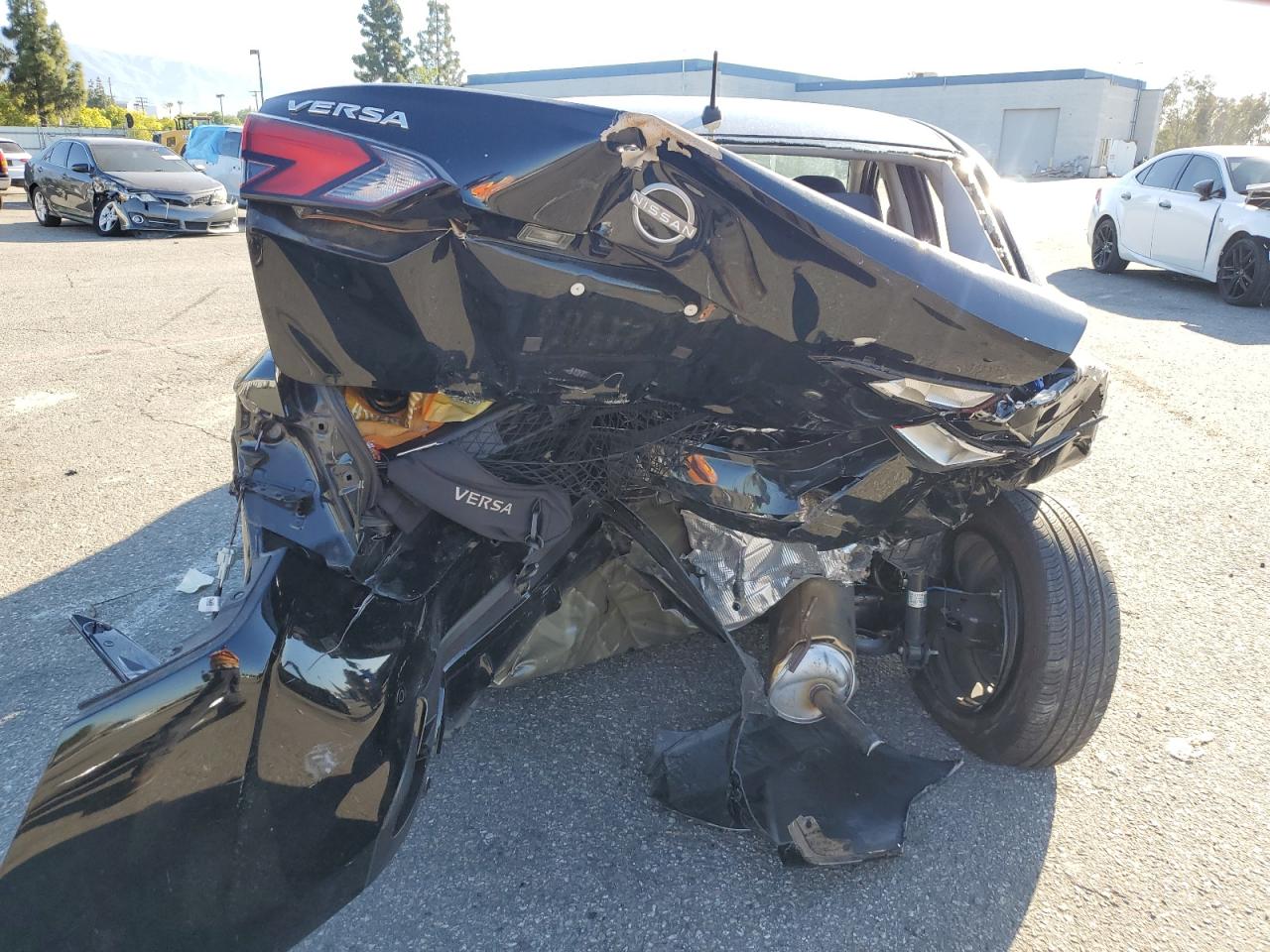 Nissan Versa S Image 4