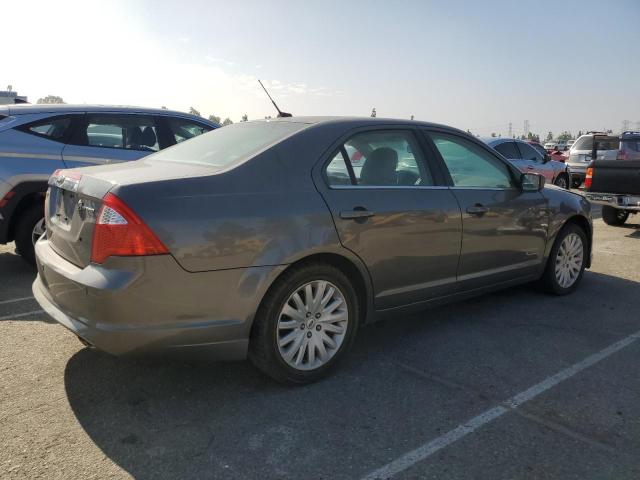 Ford Fusion Hybrid Image 3