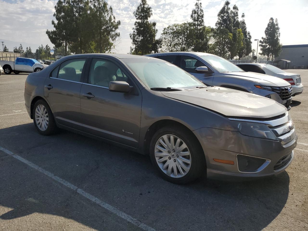 Ford Fusion Hybrid Image 4