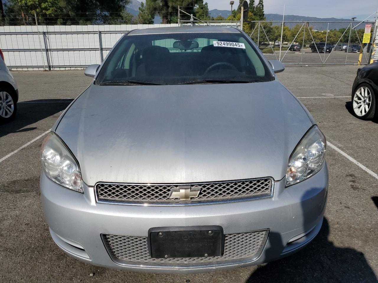 Chevrolet Impala Lt Image 9