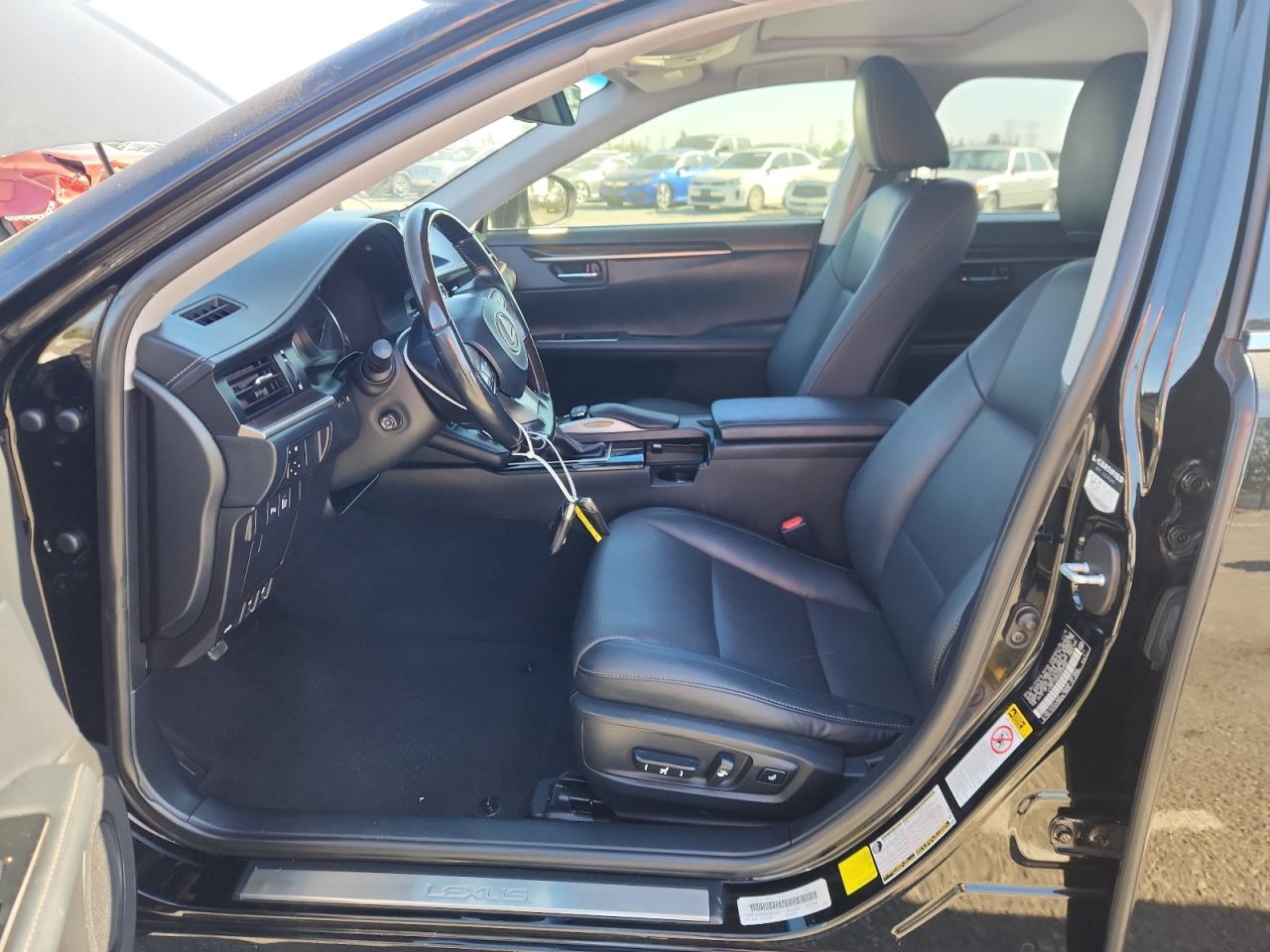 Lexus Es 350 Image 11