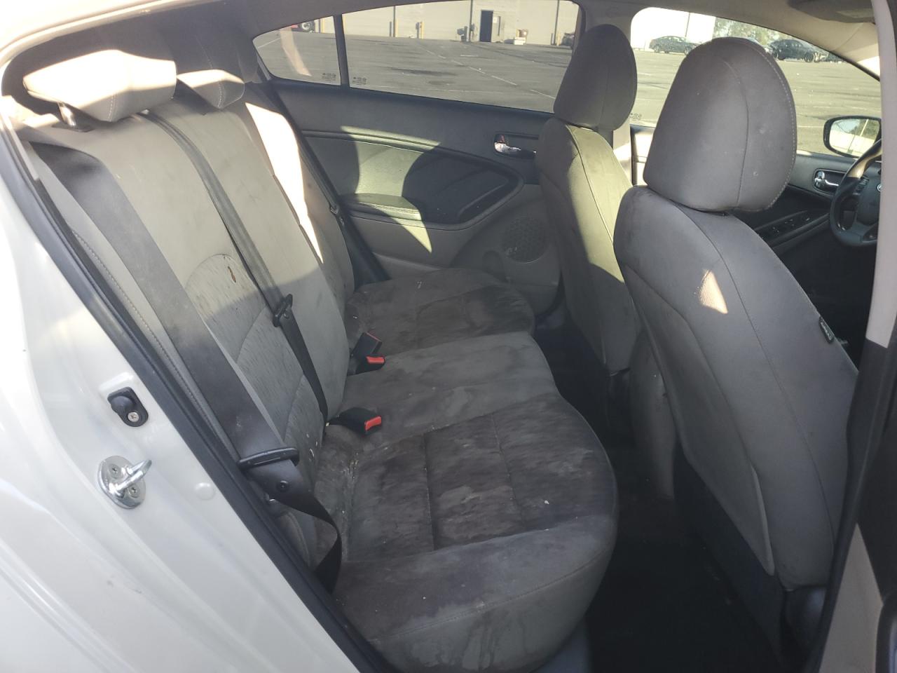 Kia Forte Lx Image 8