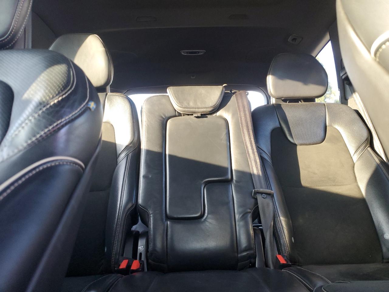 Volvo XC90 T6 R-design Image 7