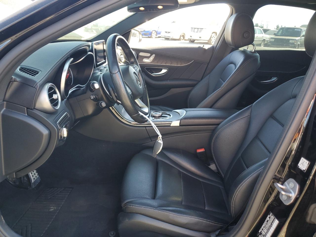 Mercedes-Benz C-Class 300 4matic Image 6