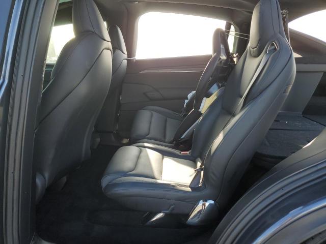 Tesla Model X Image 2