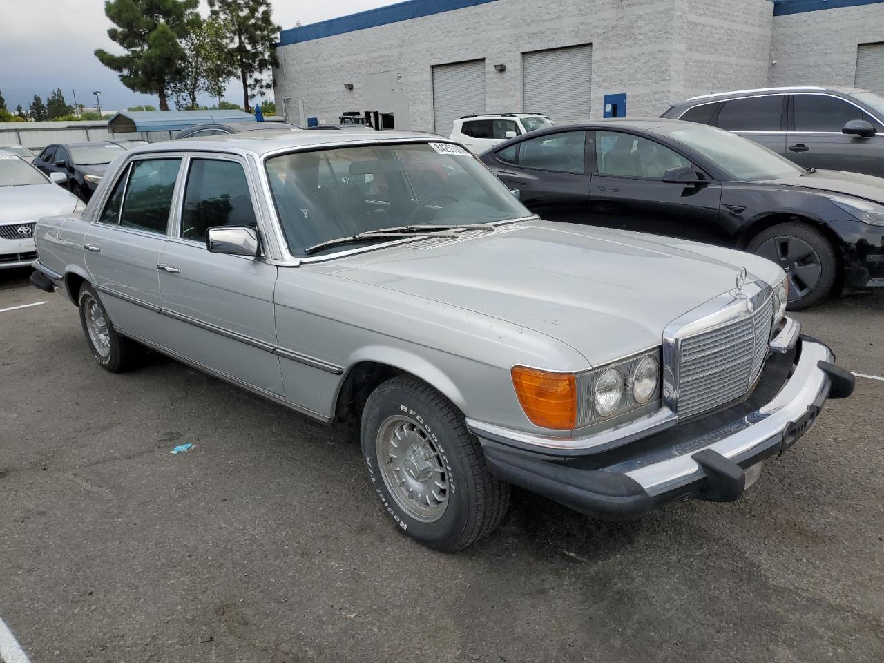 Merz 450-class Image 12