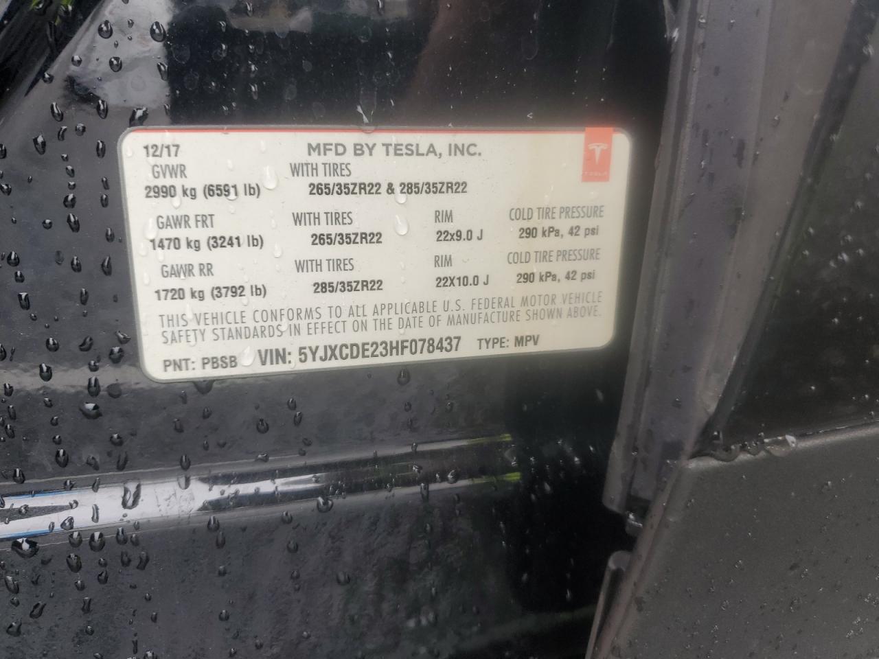 Tesla Model X Image 13