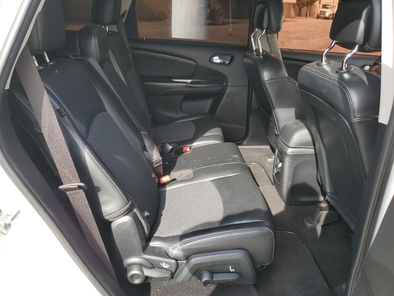 Dodge Journey Crossroad Image 5