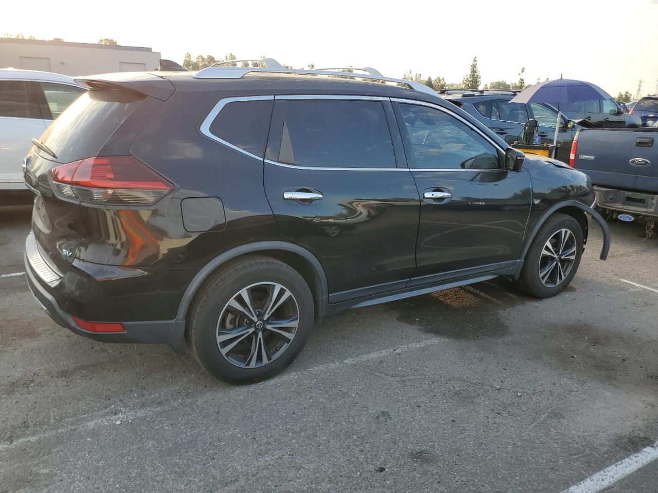 Nissan Rogue S Image 10