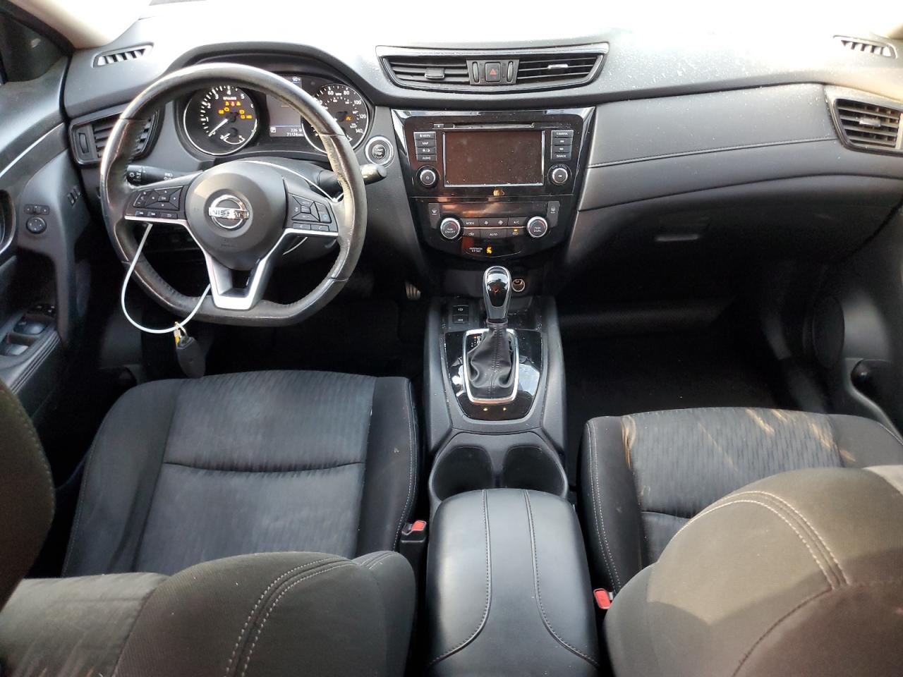 Nissan Rogue S Image 3