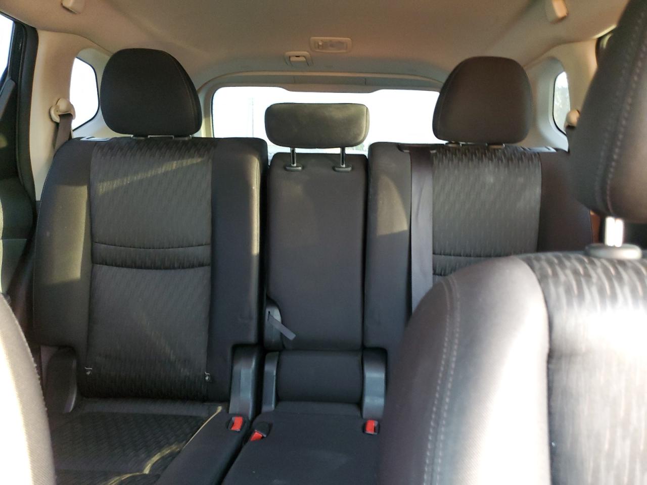 Nissan Rogue S Image 12