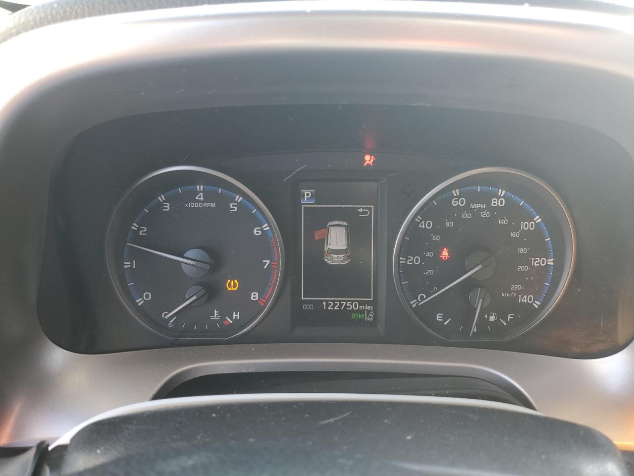 Toyota RAV4 Adventure Image 5