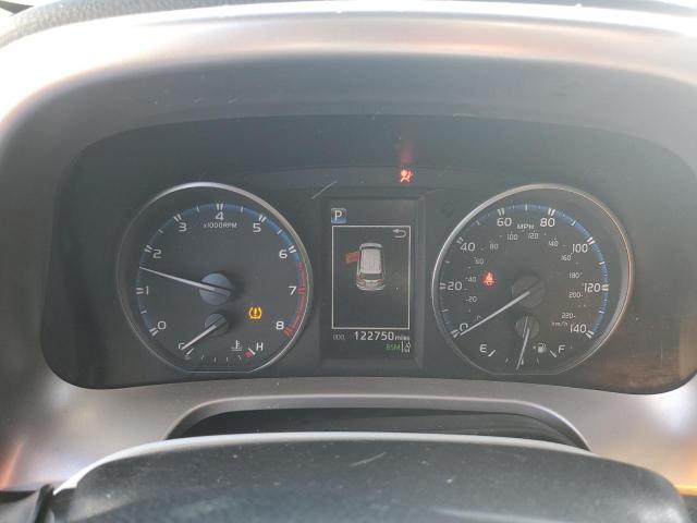 Toyota RAV4 Adventure Image 5