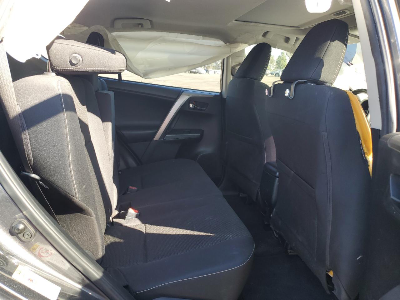 Toyota RAV4 Adventure Image 7