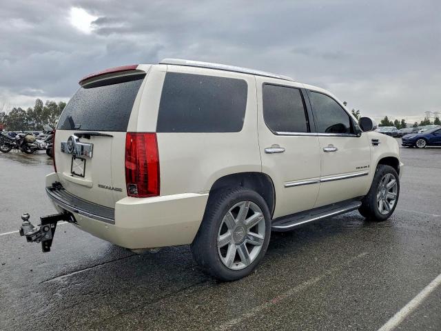 Cadillac Escalade Luxury Image 6