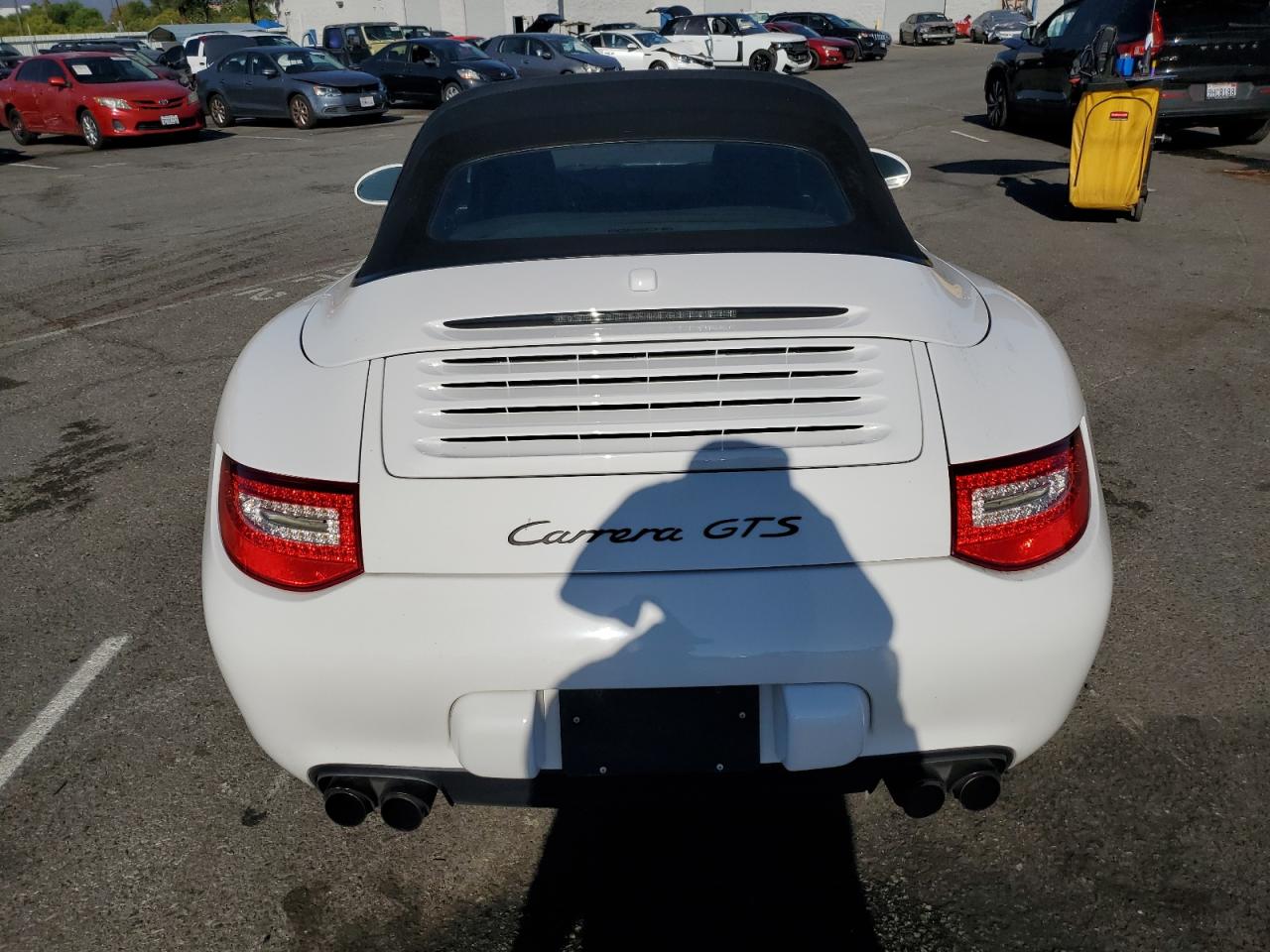 Porsche 911 Carrera S Image 10