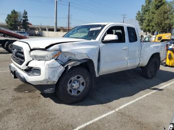  Salvage Toyota Tacoma