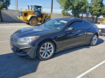  Salvage Hyundai Genesis