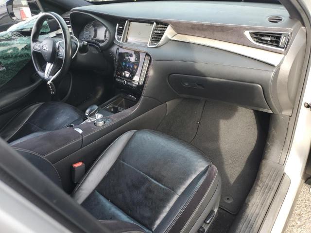 INFINITI Qx Essential Image 9