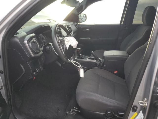 Toyota Tacoma Double Cab Image 3