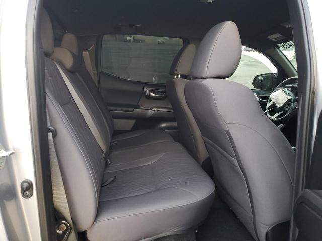 Toyota Tacoma Double Cab Image 7