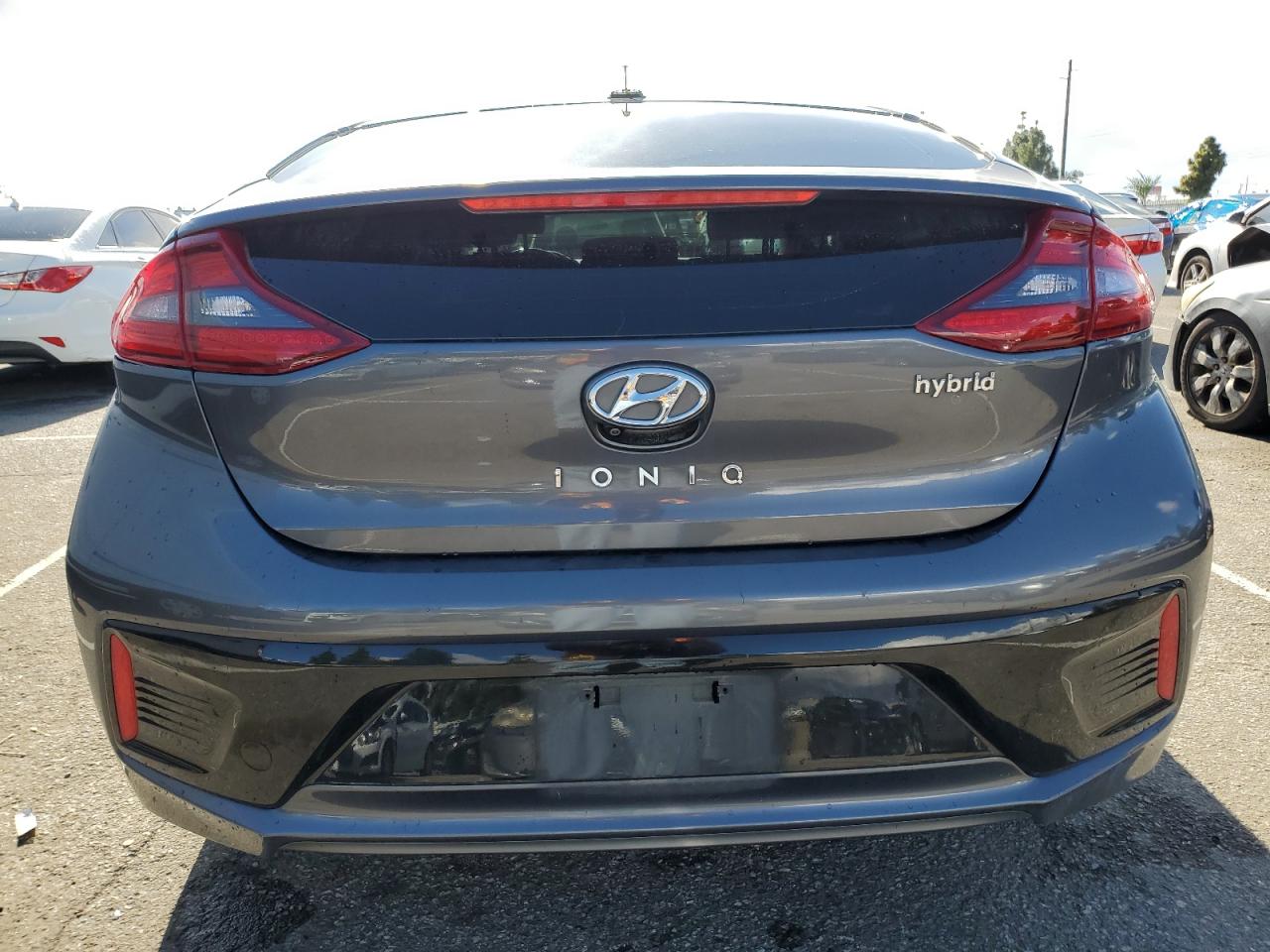 Hyundai Ioniq Sel Image 11