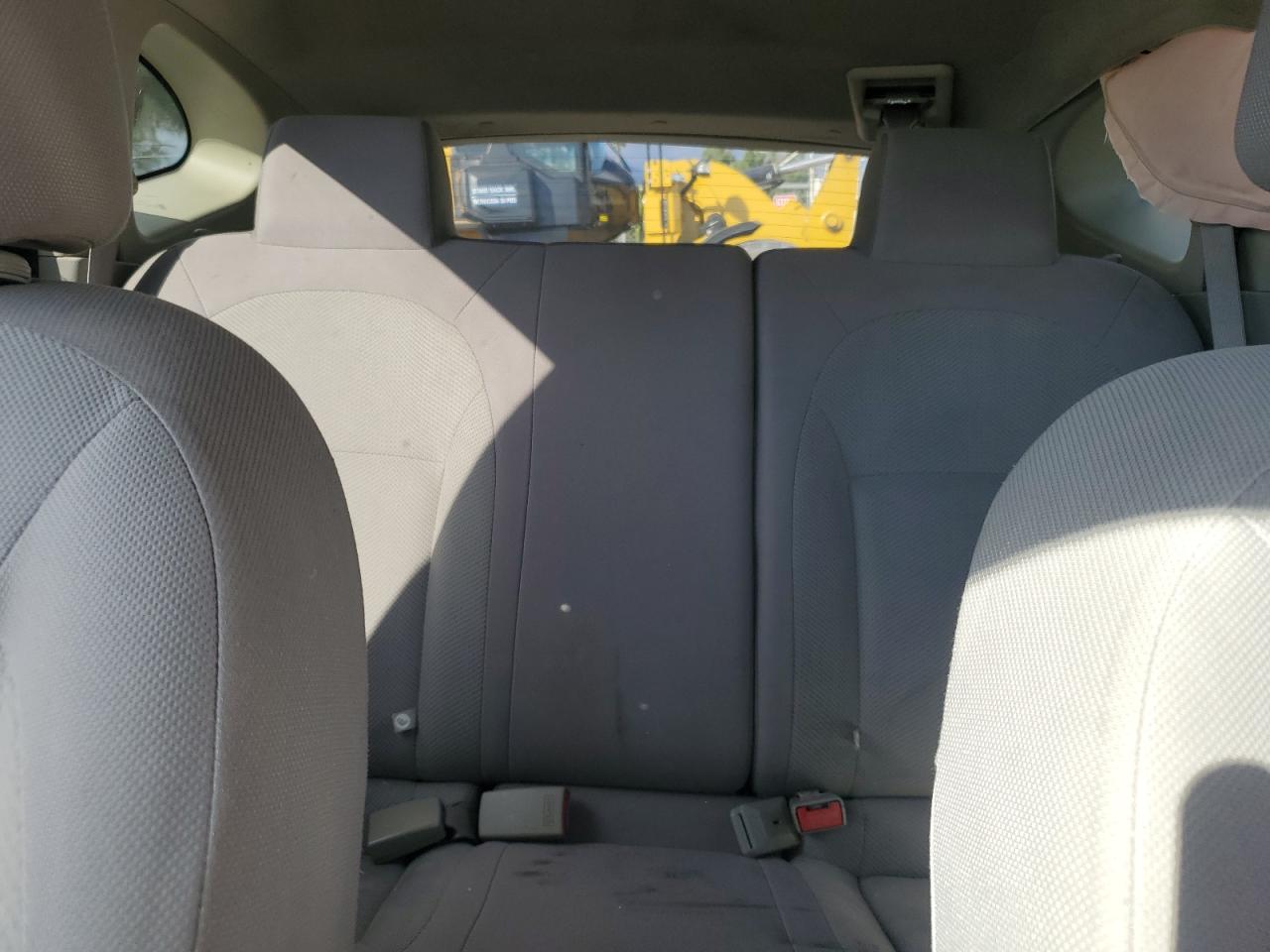 Nissan Rogue S Image 3