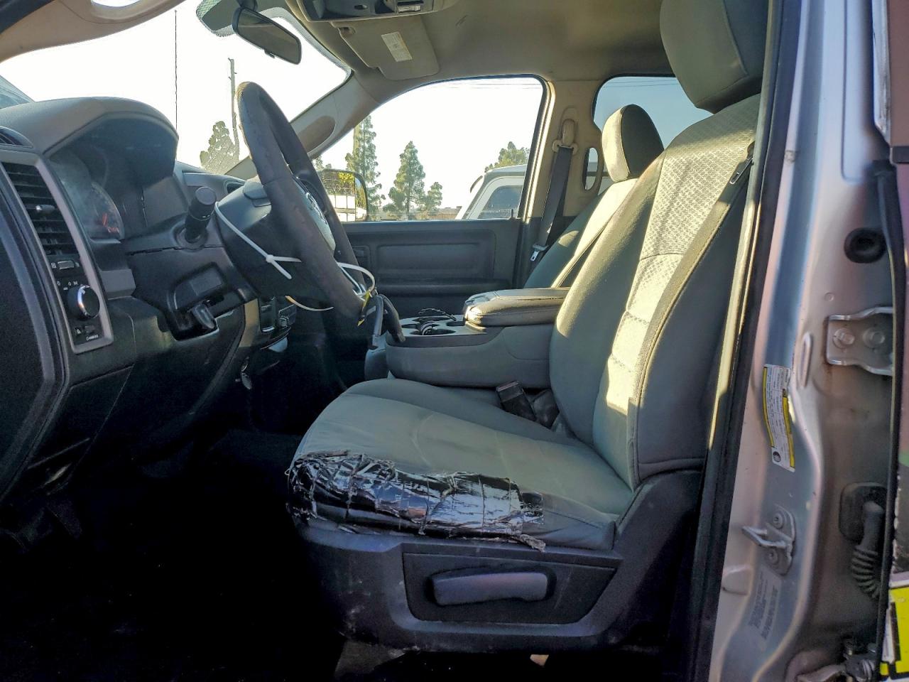 Ram 2500 St Image 10