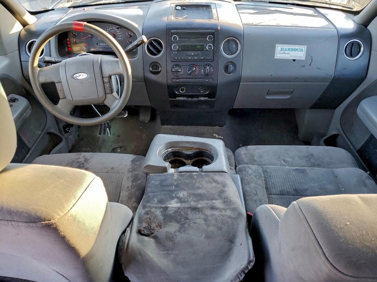 Ford F-150 Supercrew Image 6