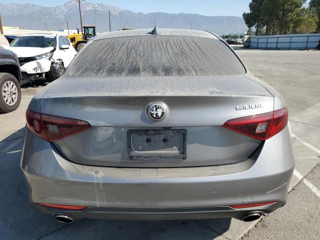 Alfa Romeo Giulia Image 5