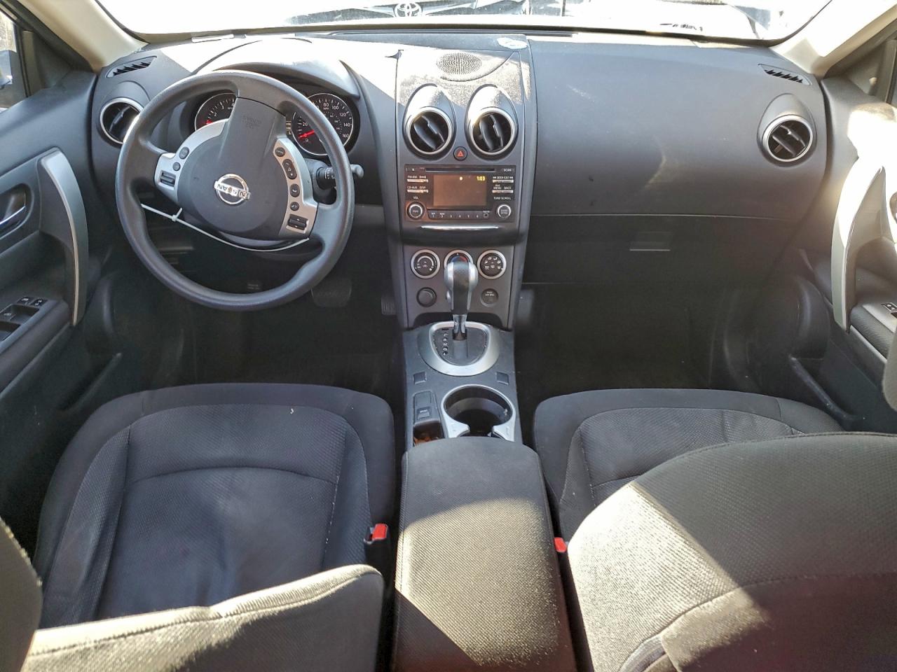 Nissan Rogue S Image 13