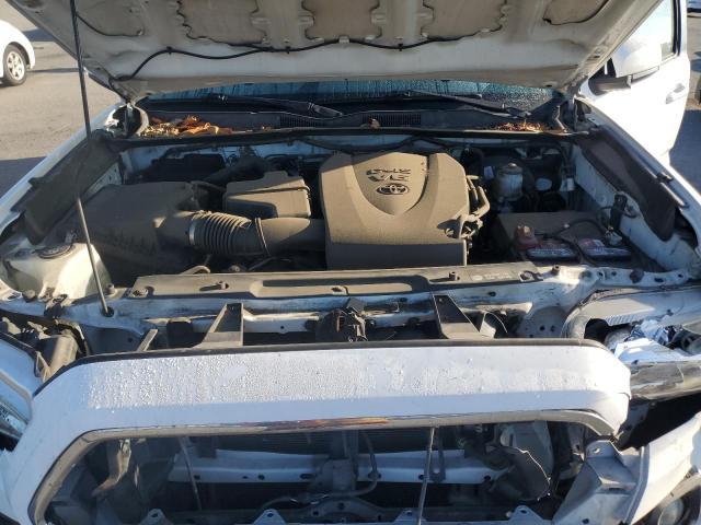 Toyota Tacoma Double Cab Image 12