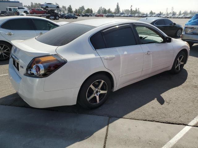 Nissan Altima Base Image 4