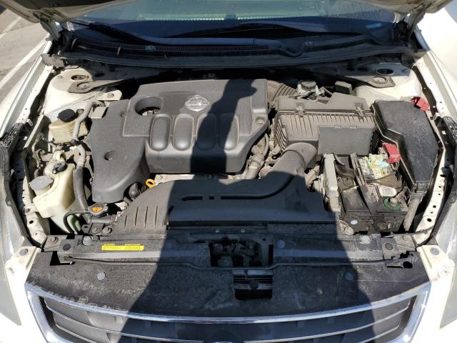 Nissan Altima Base Image 7