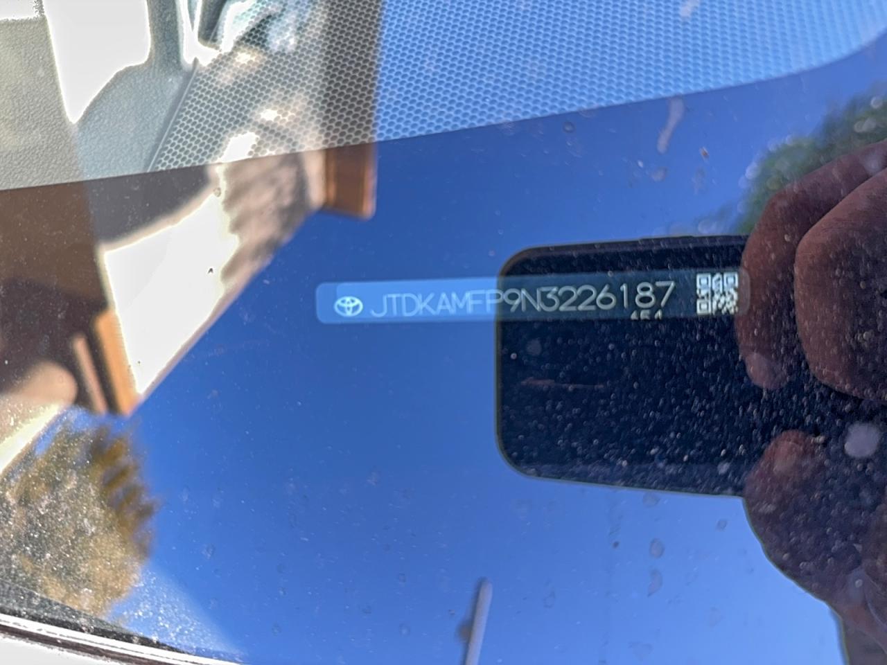 Toyota Prius Le Image 5