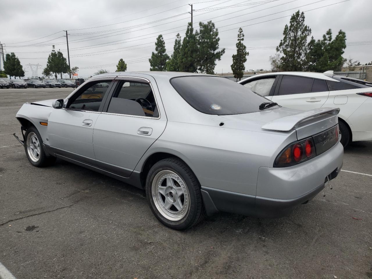 Nissan Skyline Image 12