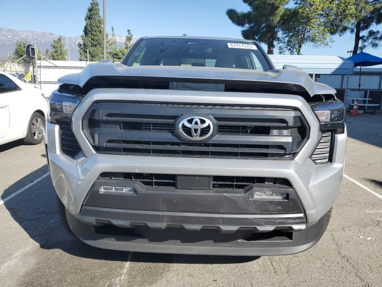 Toyota Tacoma Double Cab Image 12