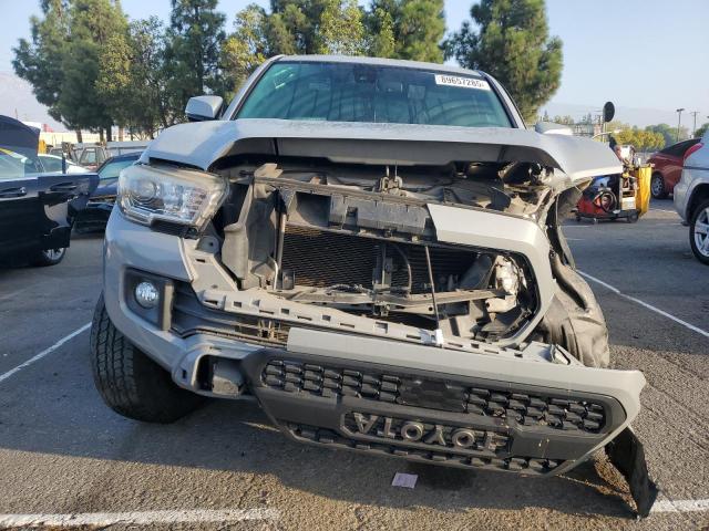 Toyota Tacoma Double Cab Image 11