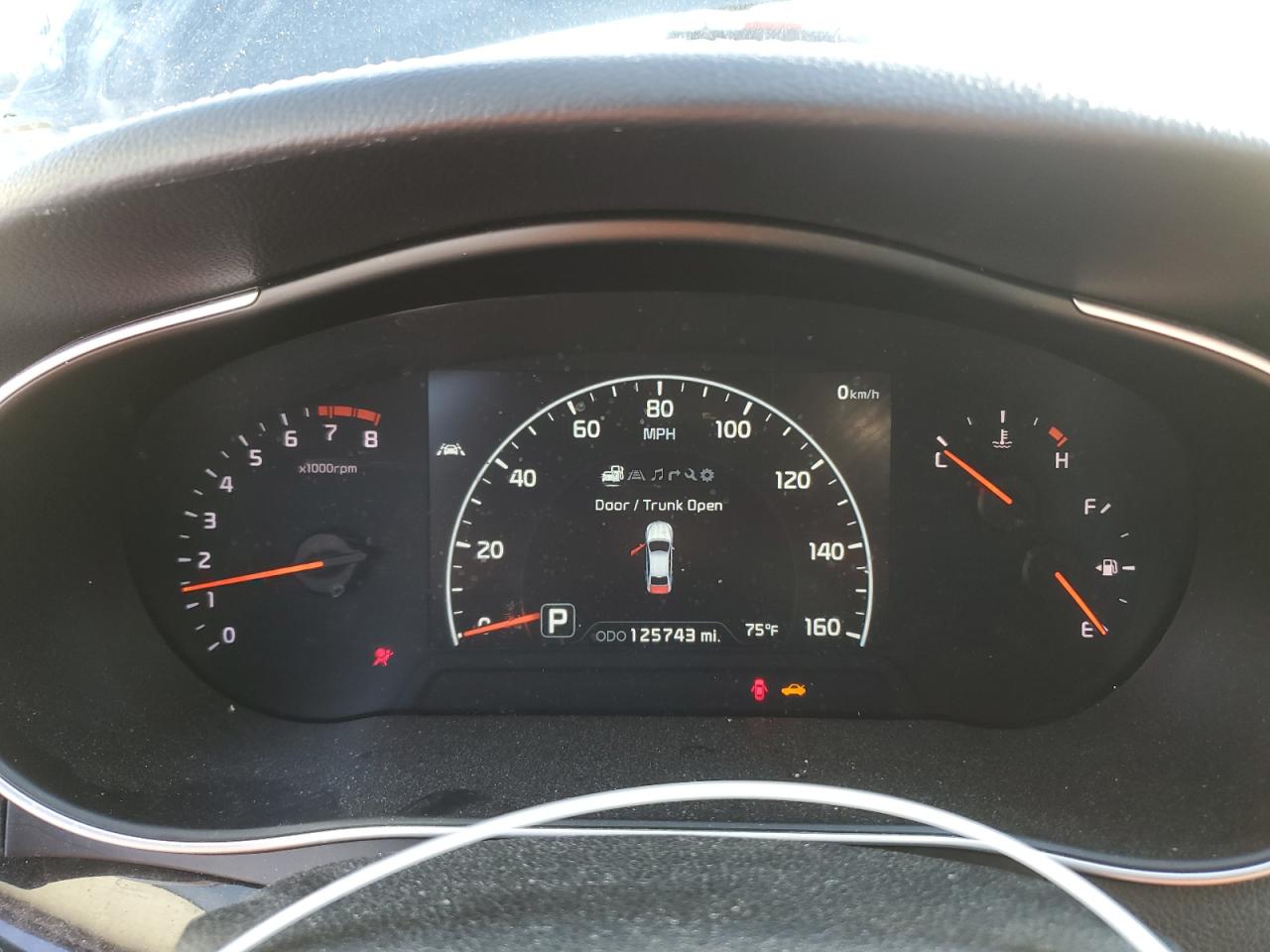 Kia Cadenza Premium Image 11